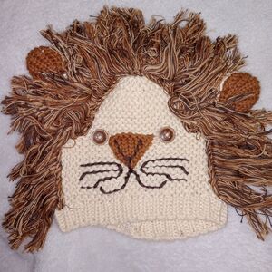 Baby Gap Adorable Lion Crochet Hat Baby 0-3 months NWOT Never Worn